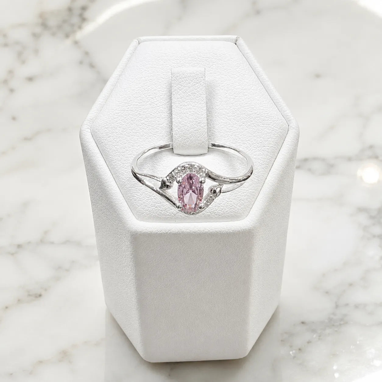 Anillo solitario rosa