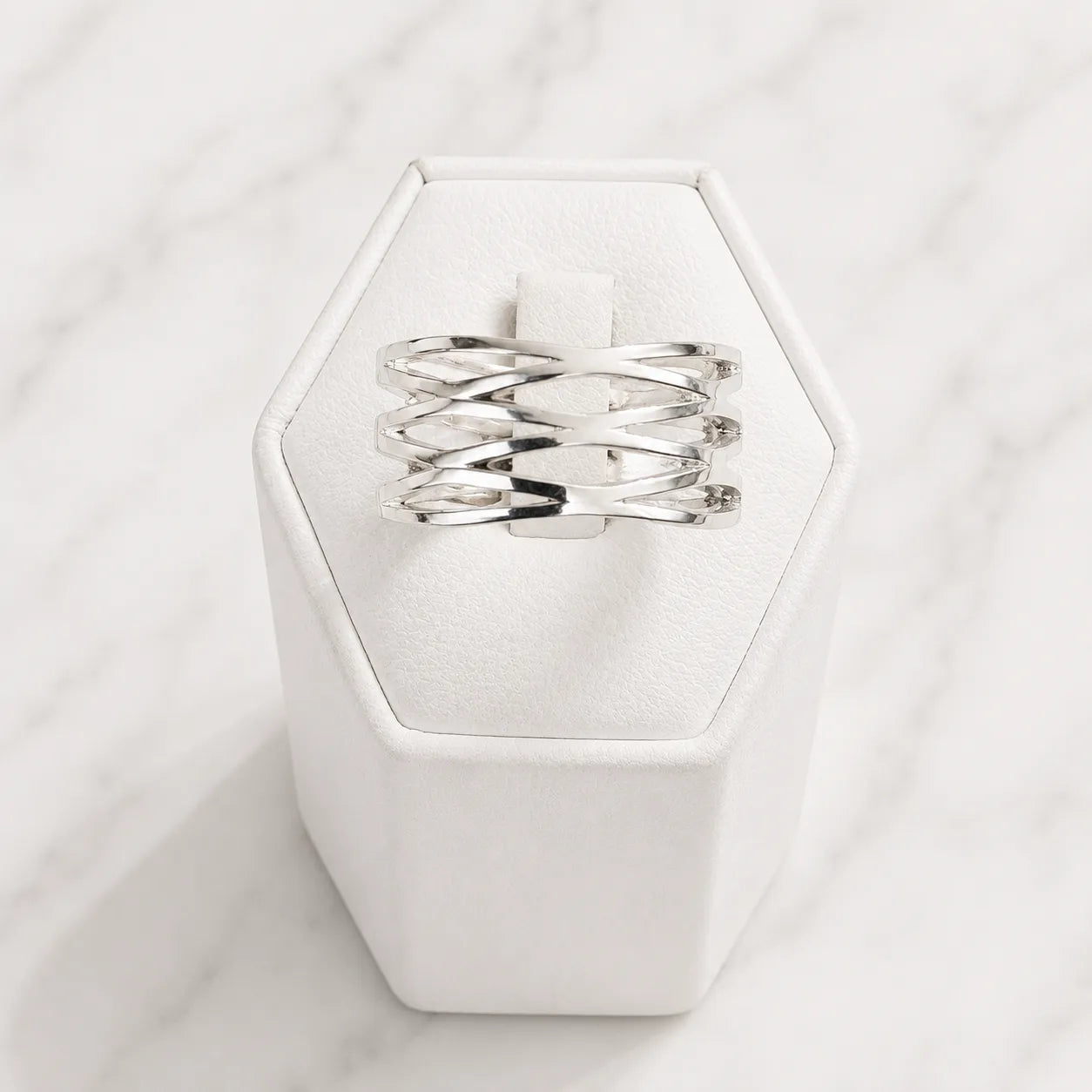 Anillo cruzado