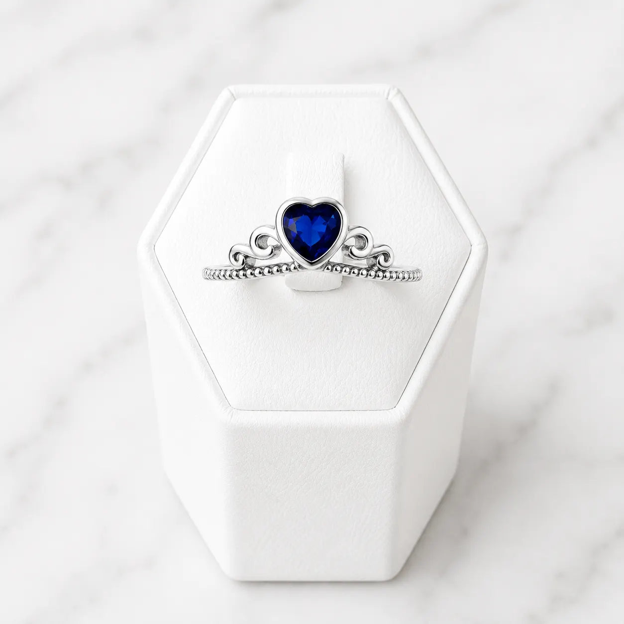 Anillo solitario corazón circón azul