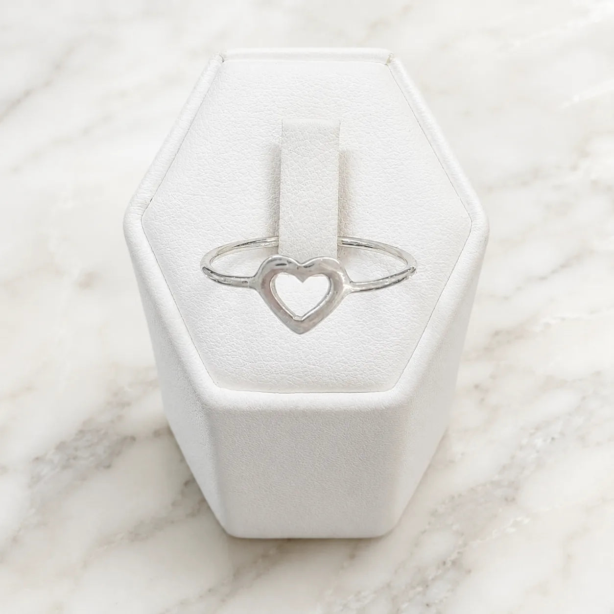 Anillo corazón calado