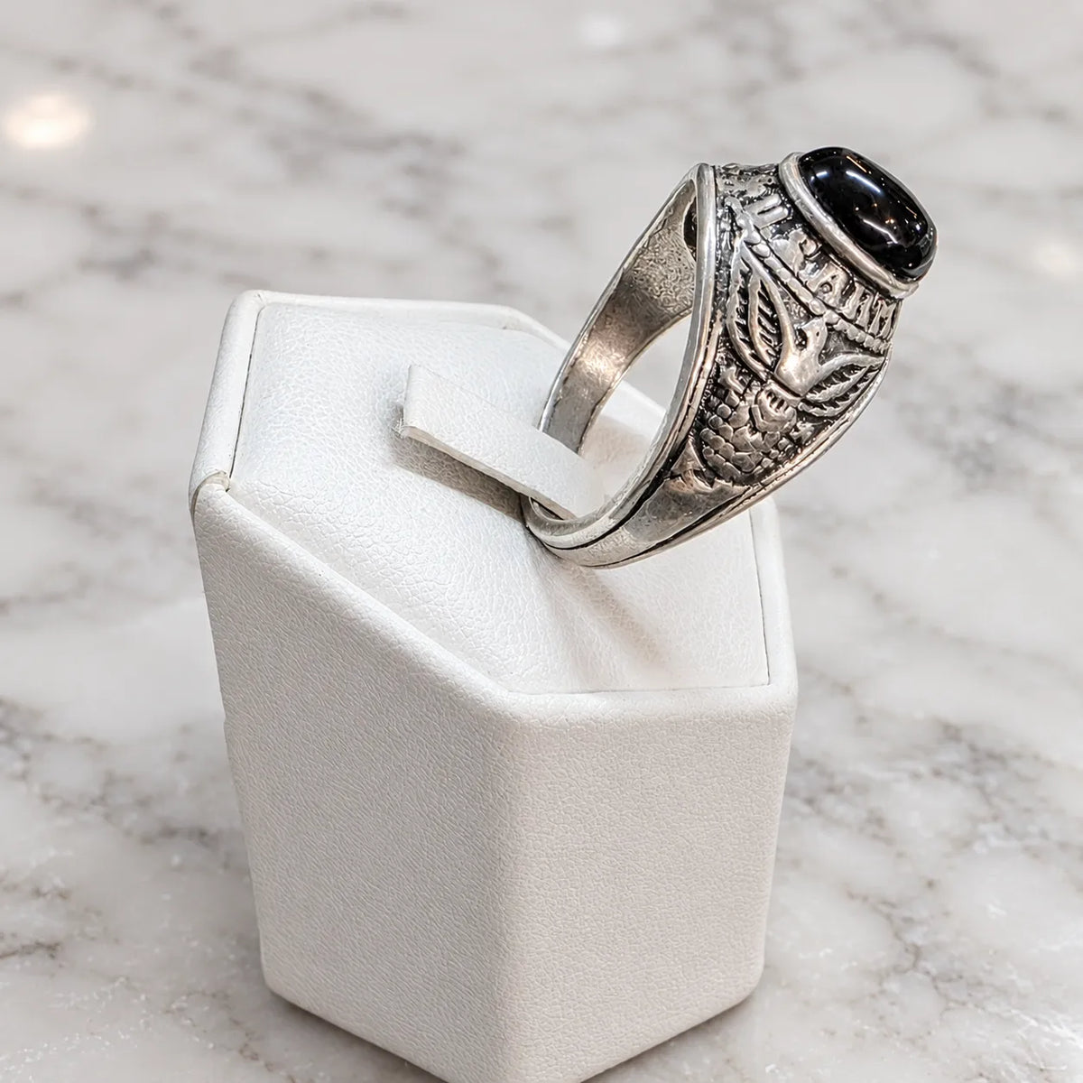 Anillo sello envejecido ovalado onix