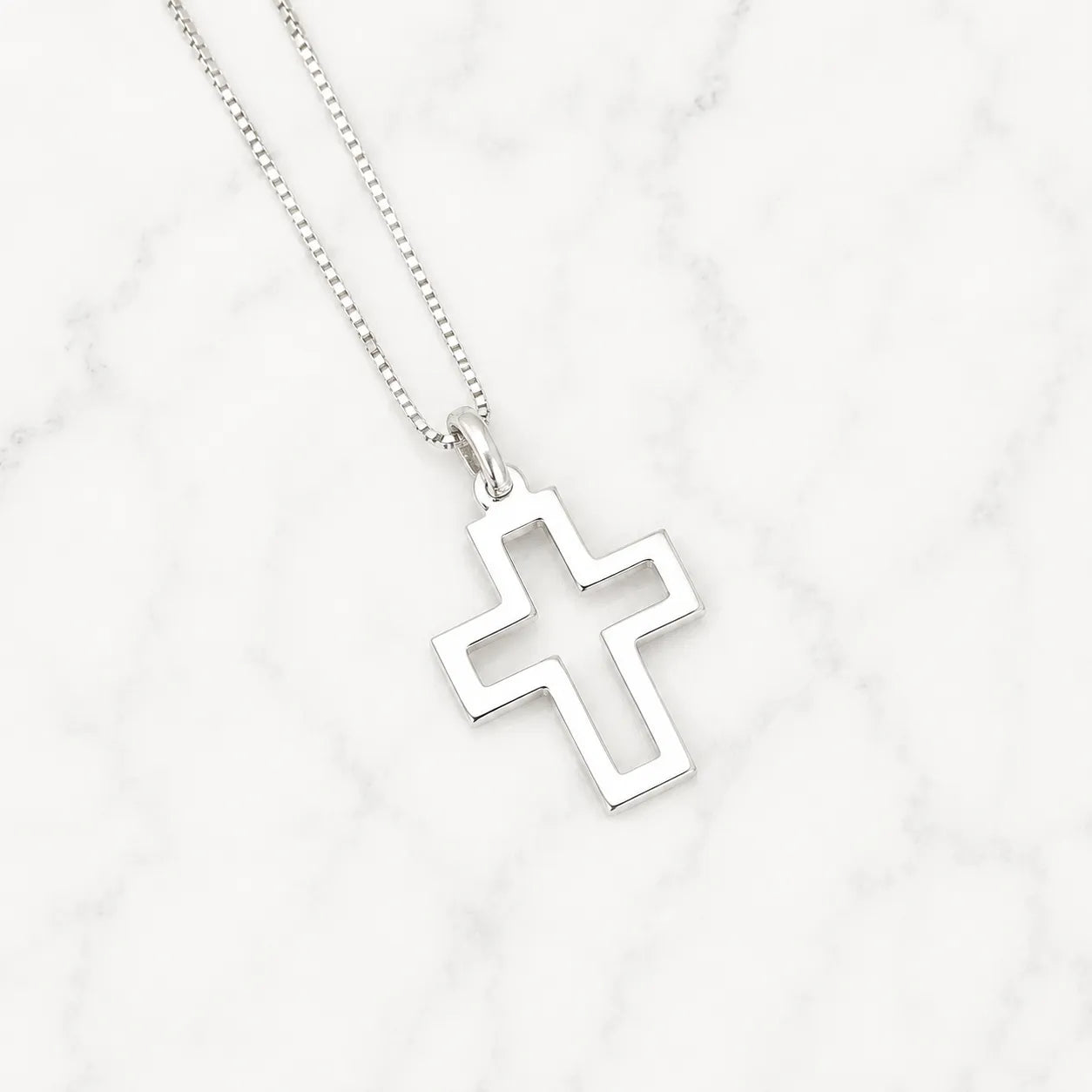 Collar religioso cruz calada