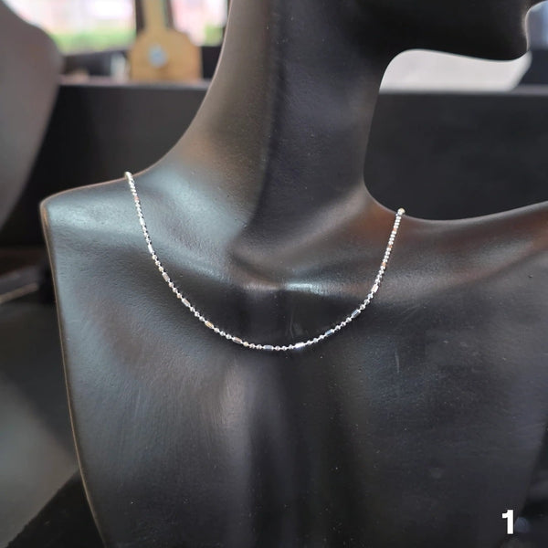 Cadena 40cm pelotitas 3x1