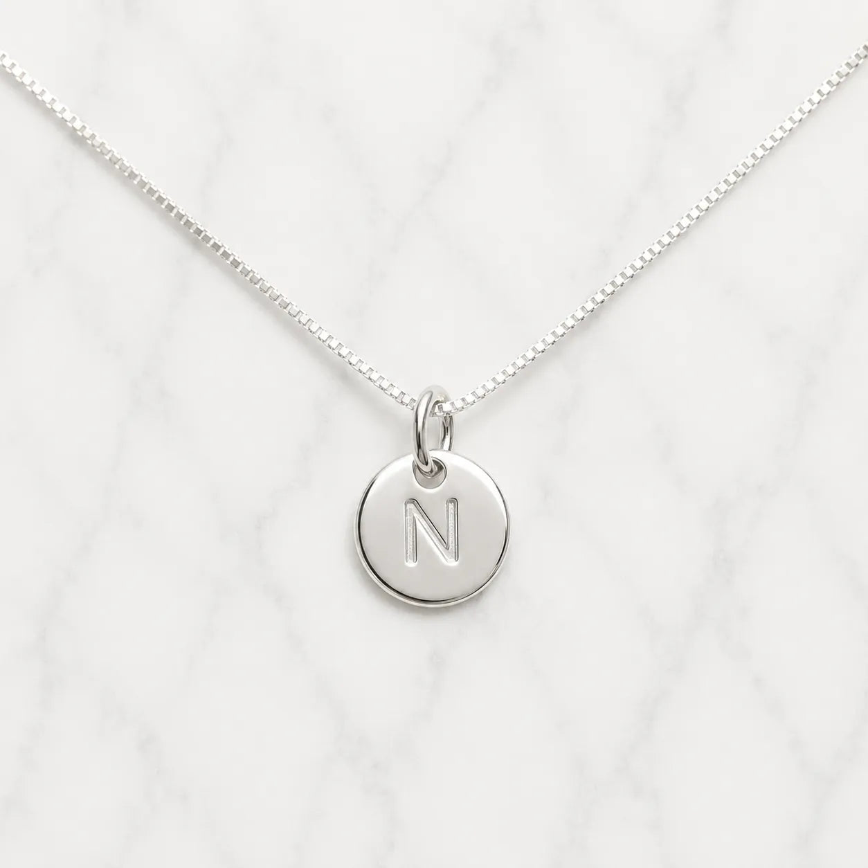 Collar placa letra N de 8mm