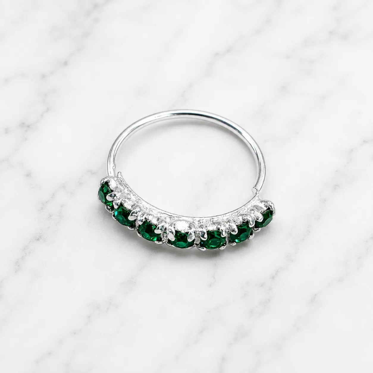 Argolla piercing nariz microcircón verde 10mm