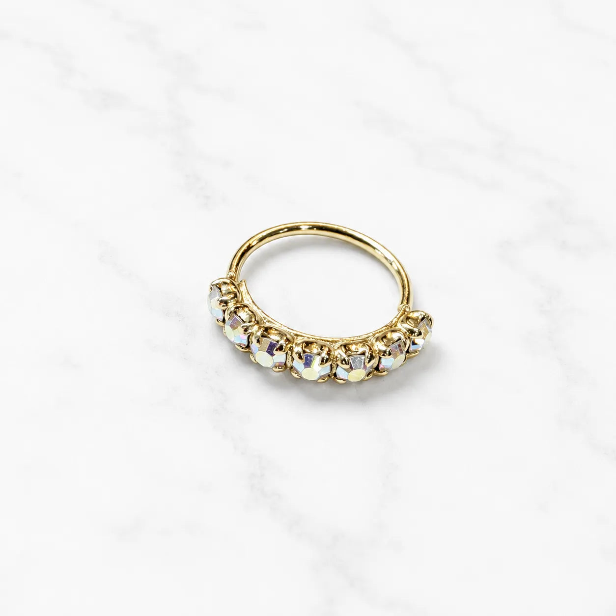 Argolla piercing nariz microcircón tornasol bañado en oro 8mm