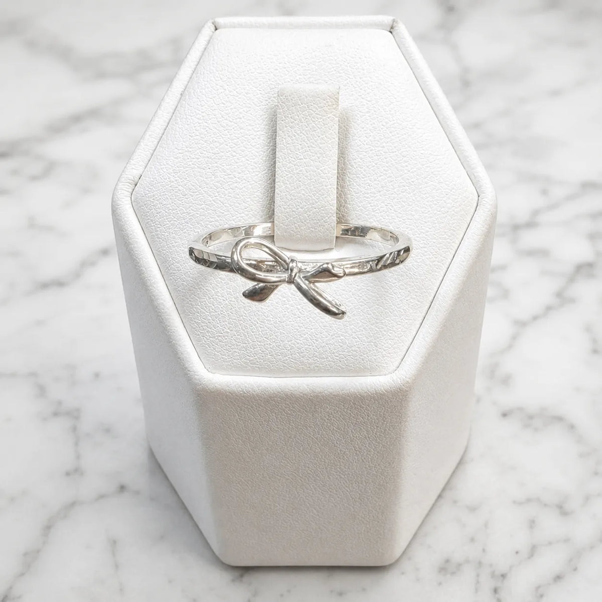 Anillo lazo liso - 10
