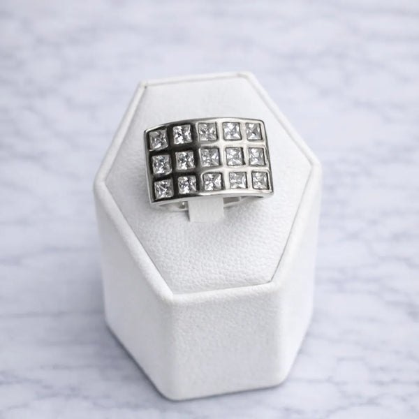 Anillo cintillo grueso circón