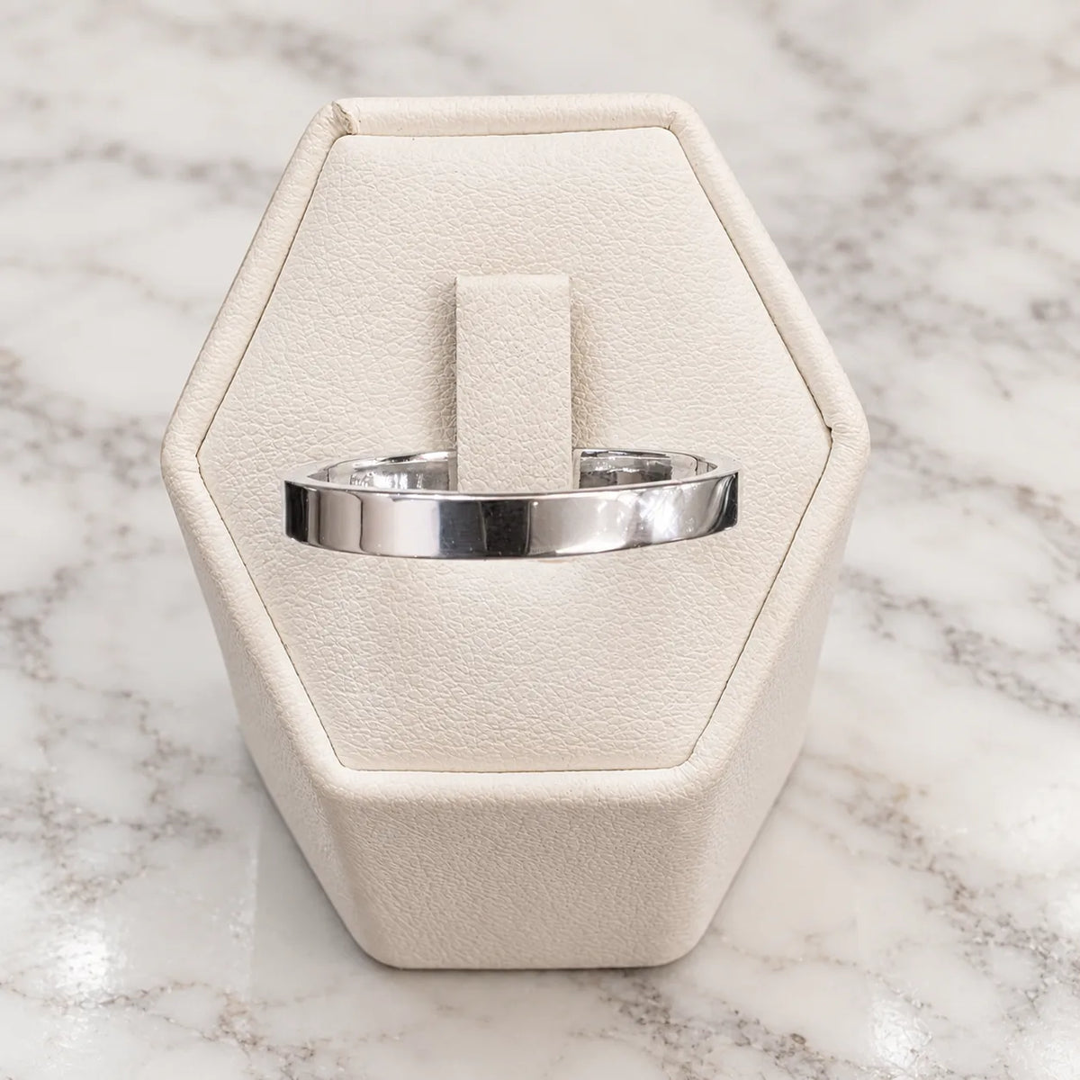 Anillo argolla lisa cuadrada 3mm