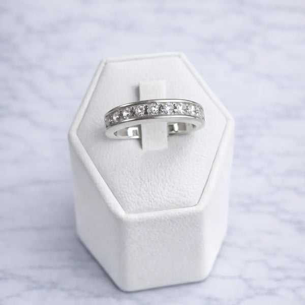 Anillo cintillo circón grueso