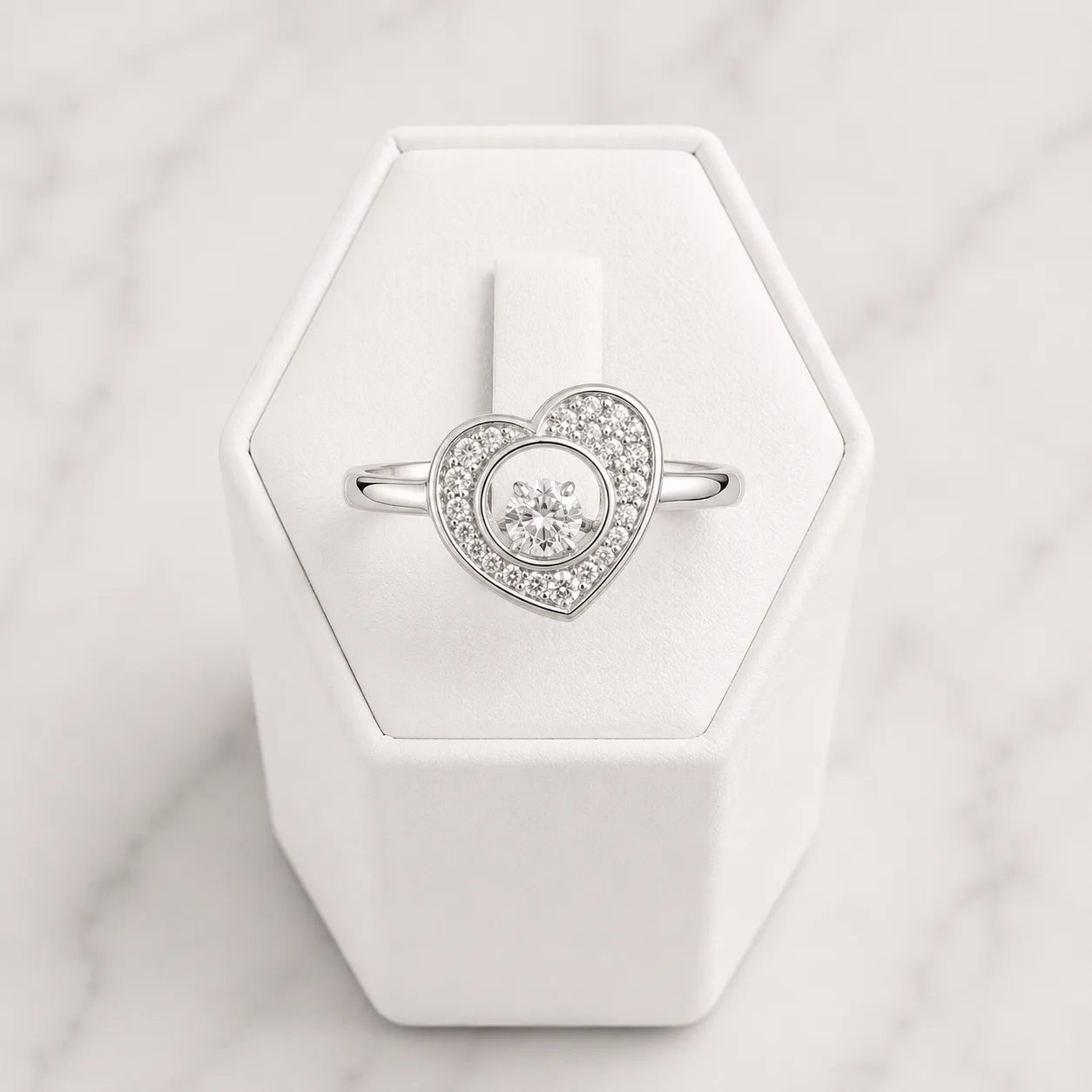 Anillo corazón microcircón