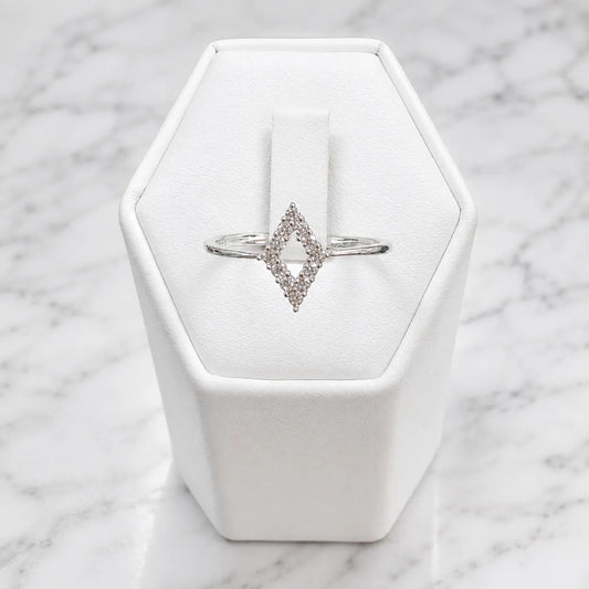 Anillo rombo microcircón