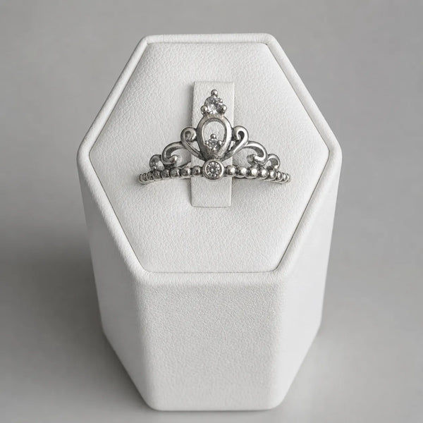 Anillo corona circón