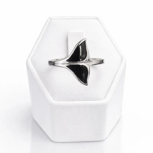 Anillo cola de ballena onix