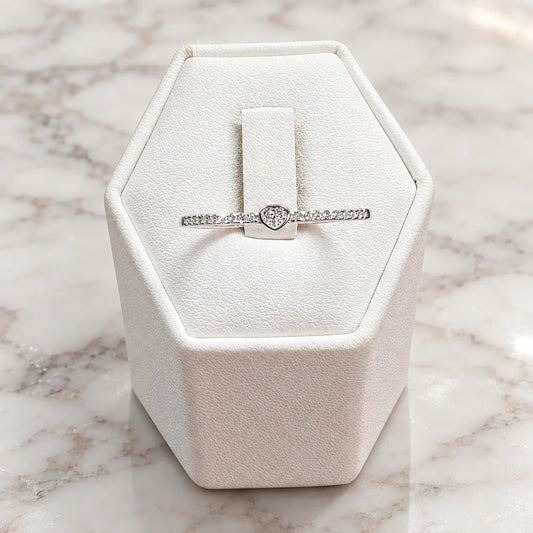 Anillo solitario corazón circón