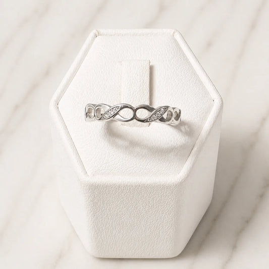Anillo infinito entrelazados