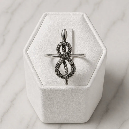 Anillo serpiente envejecida