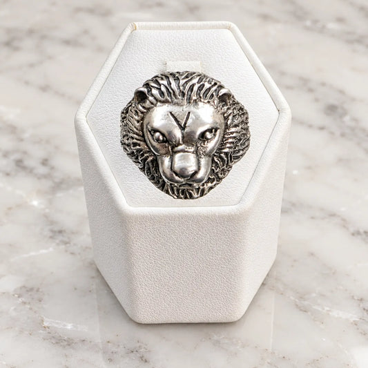 Anillo León