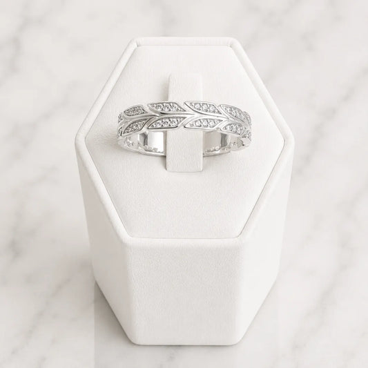 Anillo hoja microcircón