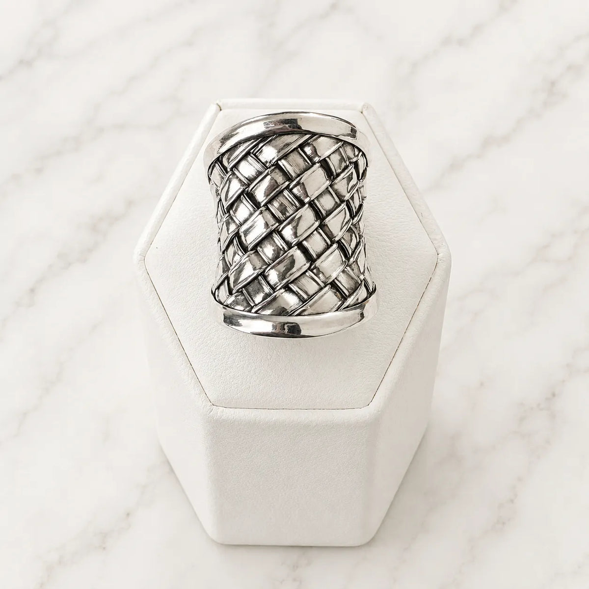 Anillo ancho texturizado 26mm ajustable - 10