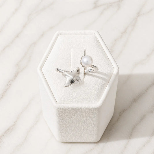 Anillo ajustable mantarraya y perla