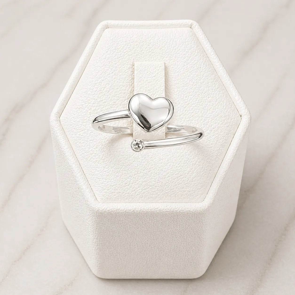 Anillo corazón ajustable