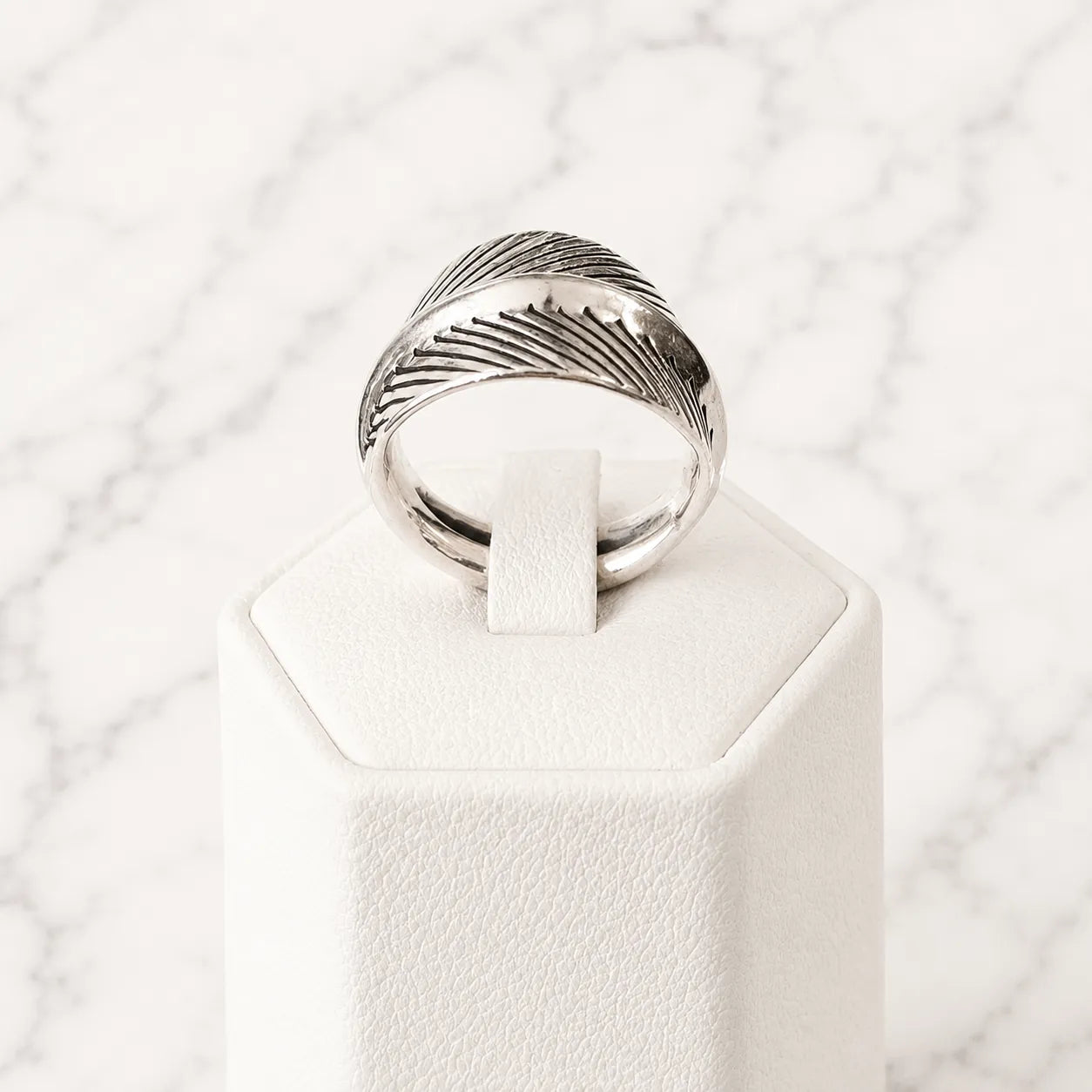 Anillo ancho bali hoja 15mm