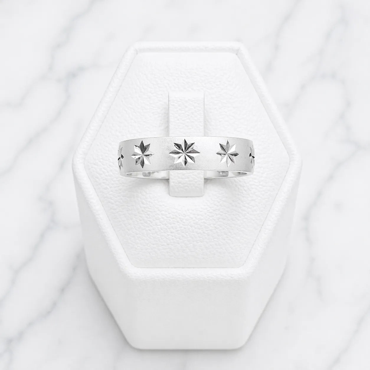 Anillo diseño blanco