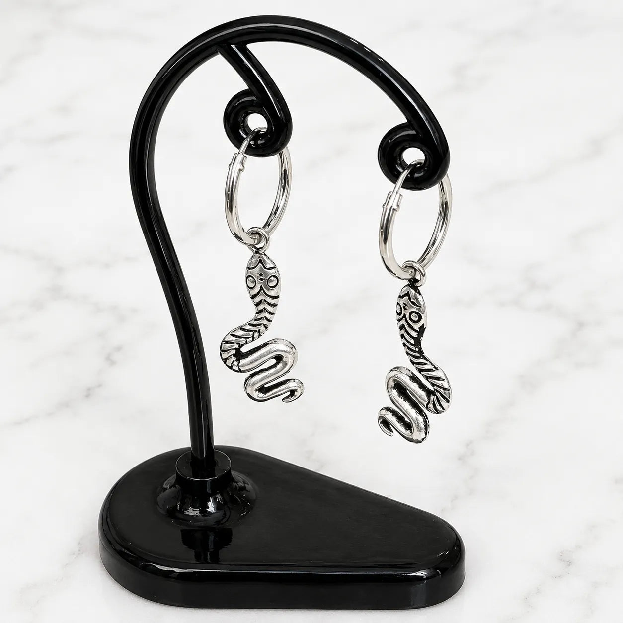 Aros argollas con colgante serpiente 12mm