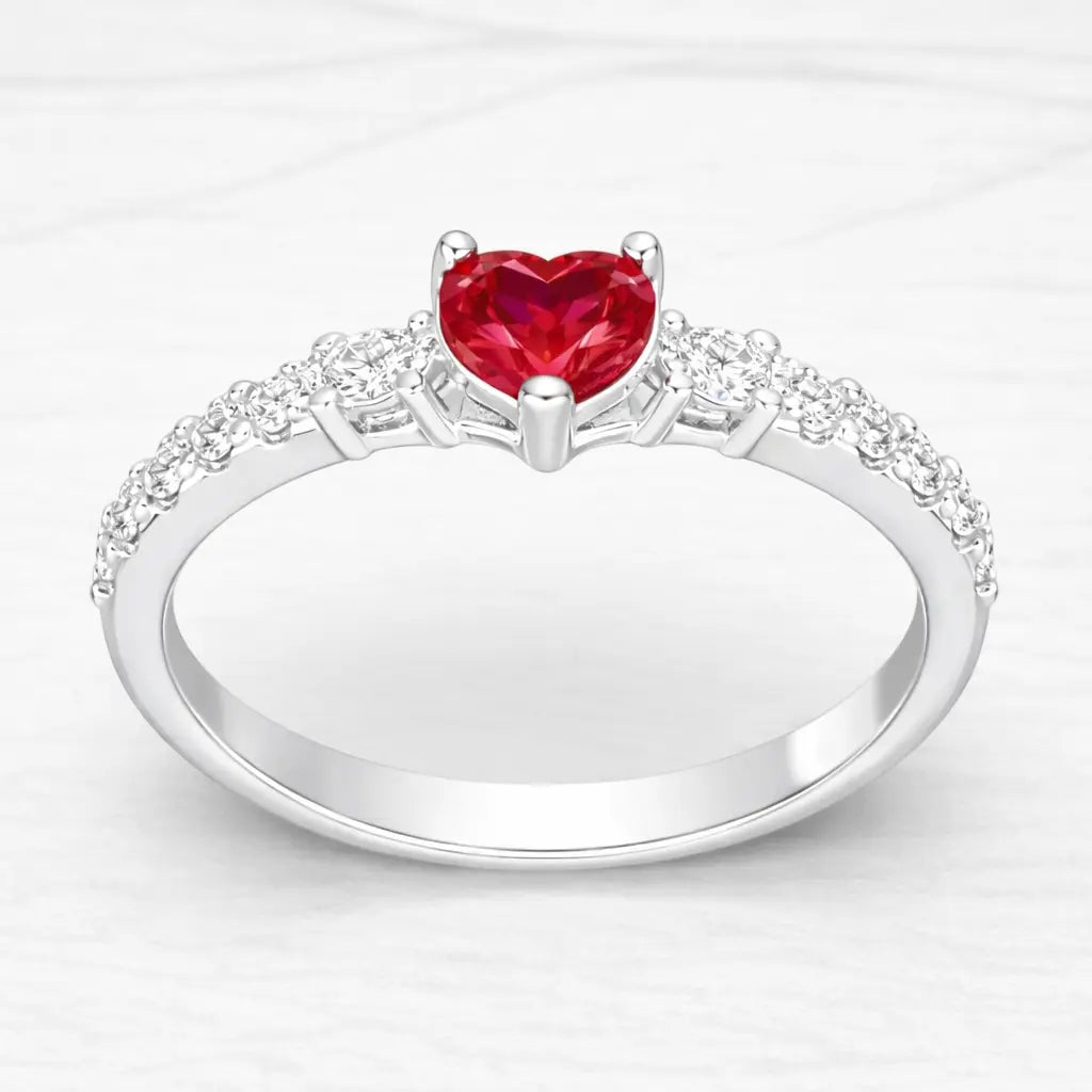 Anillo solitario corazón circón rojo