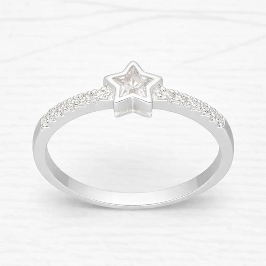 Anillo solitario estrella circón