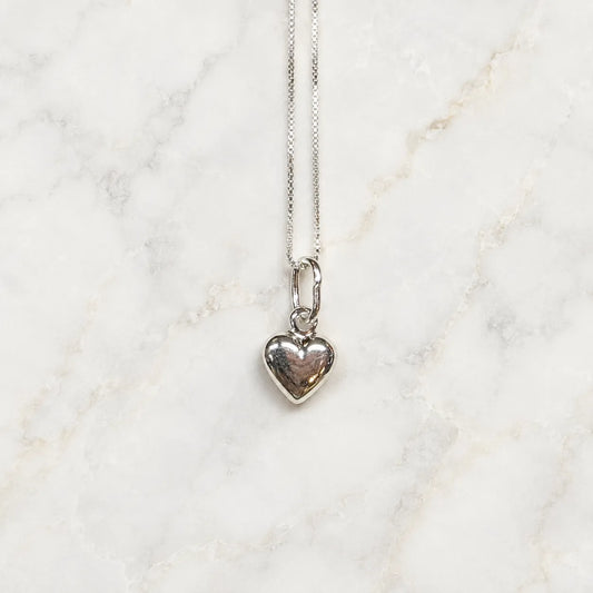 Collar corazón inflado