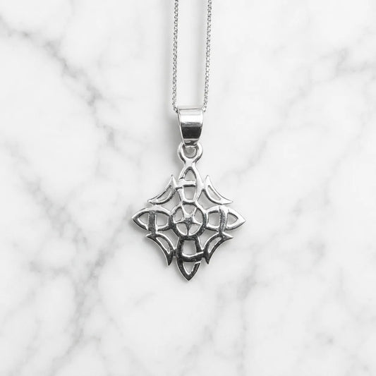 Collar nudo de bruja estrella y luna