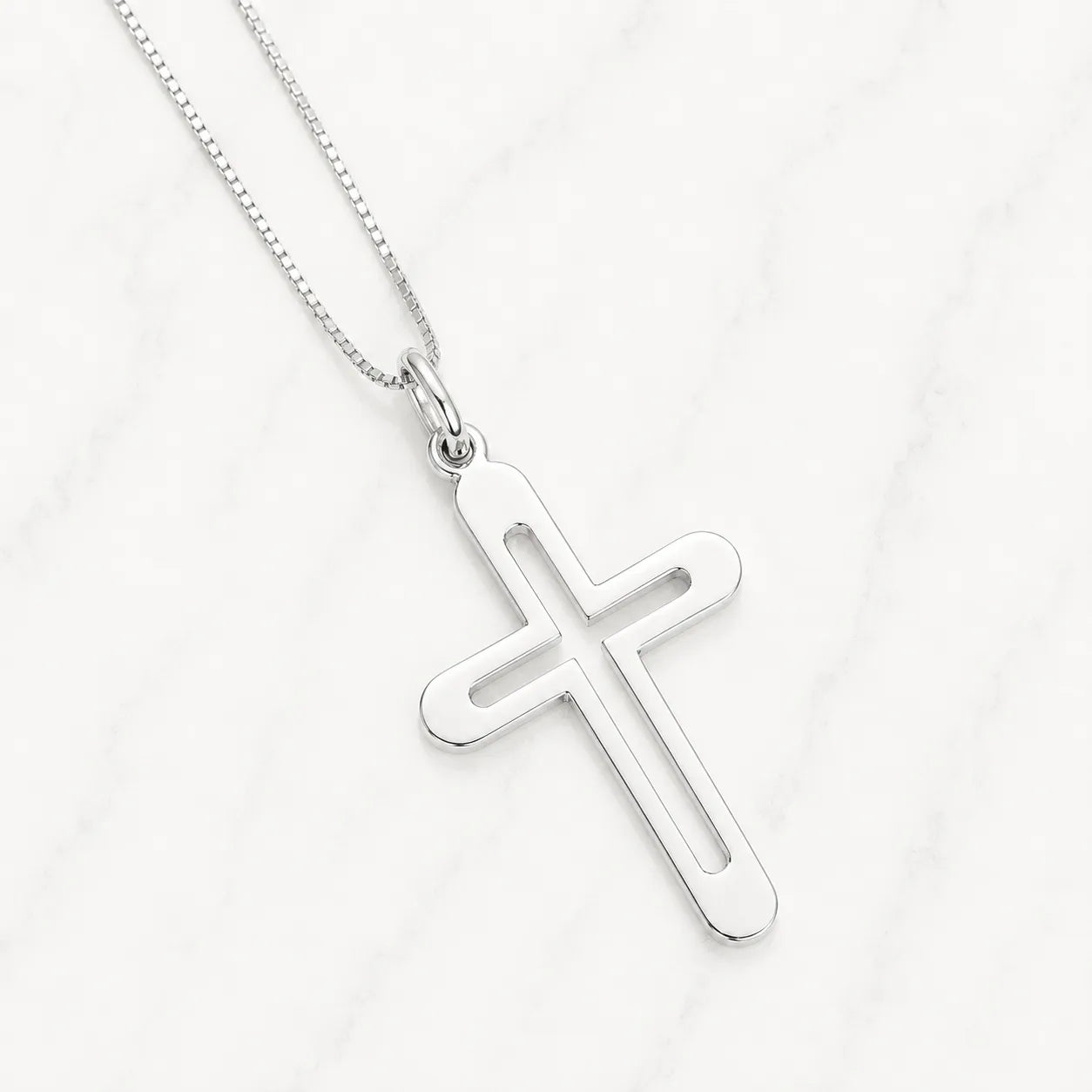 Collar religioso cruz calada