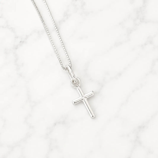 Collar religioso cruz clásica