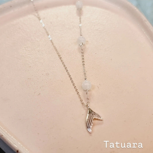 Collar cola de ballena + perlas