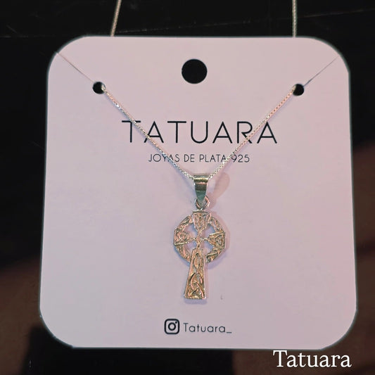 Collar cruz celta
