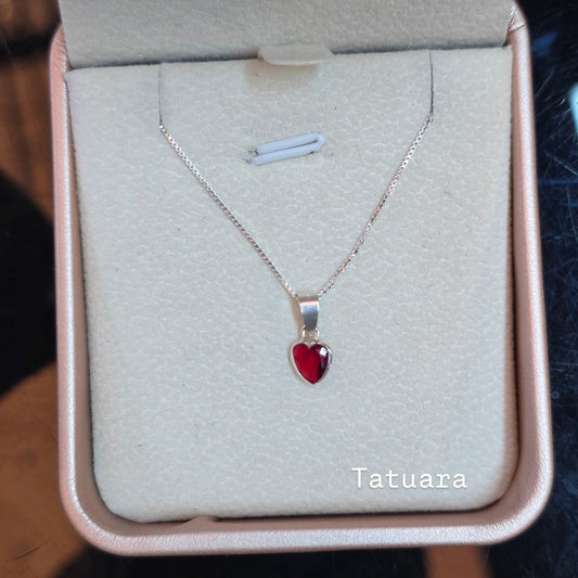 Collar punto luz corazón rojo