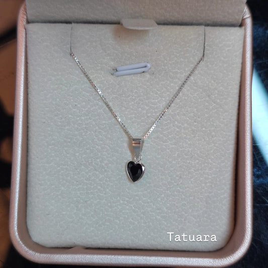 Collar punto luz corazón negro