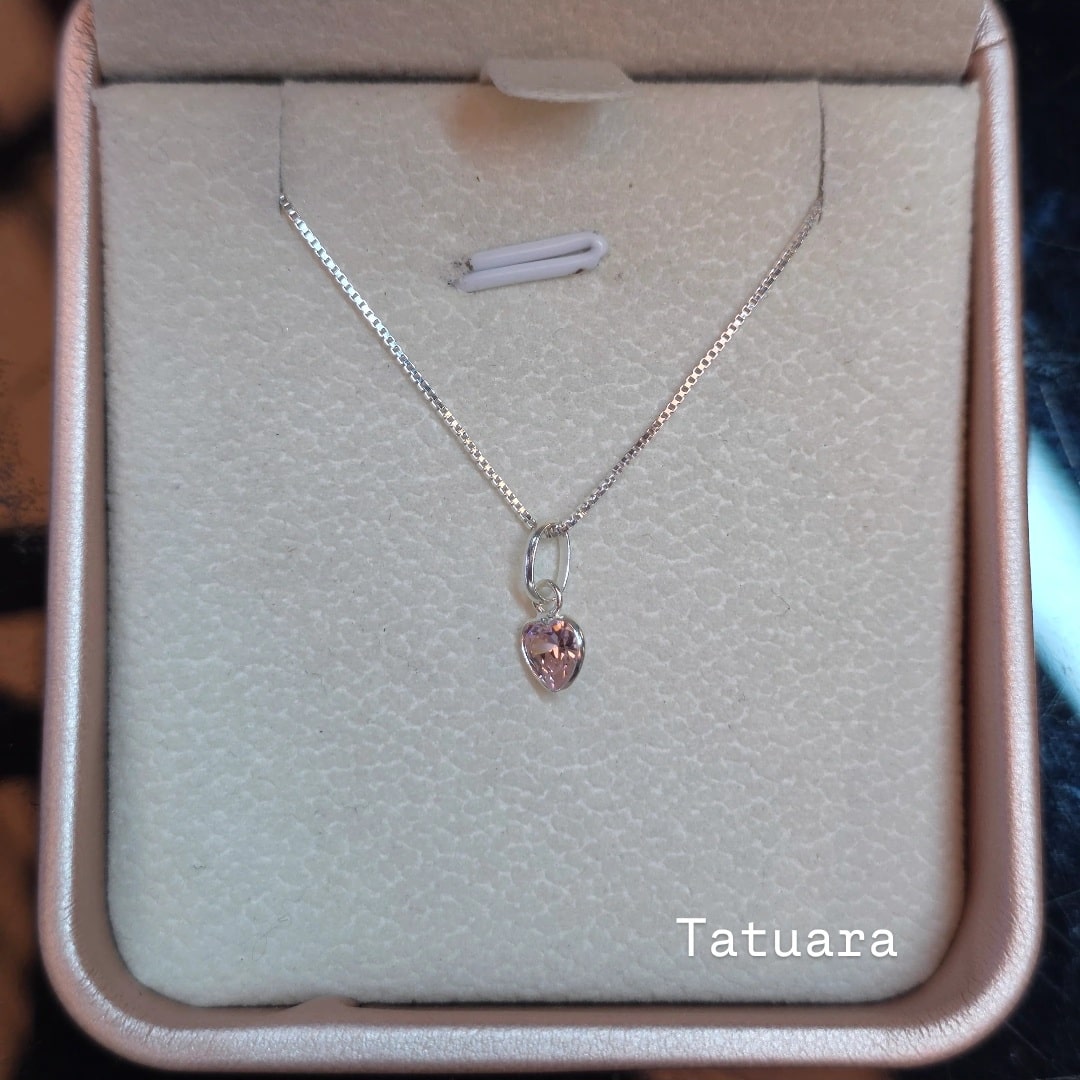 Collar punto luz corazón rosa francia