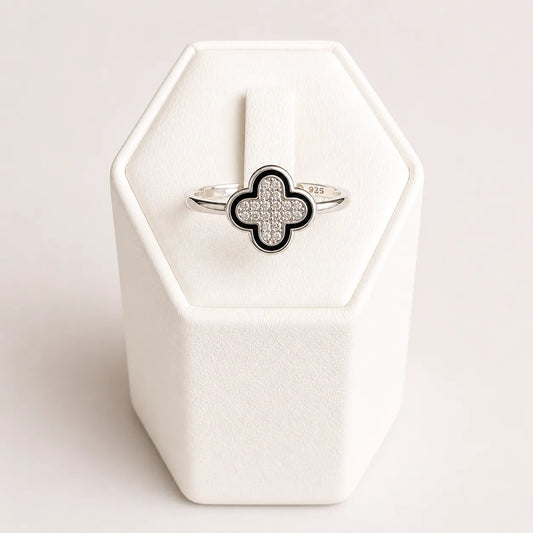 Anillo trebol circón