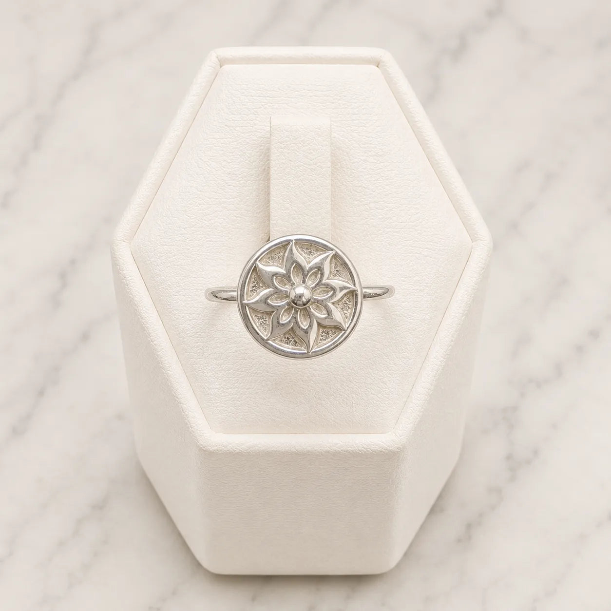 Anillo flor mandala