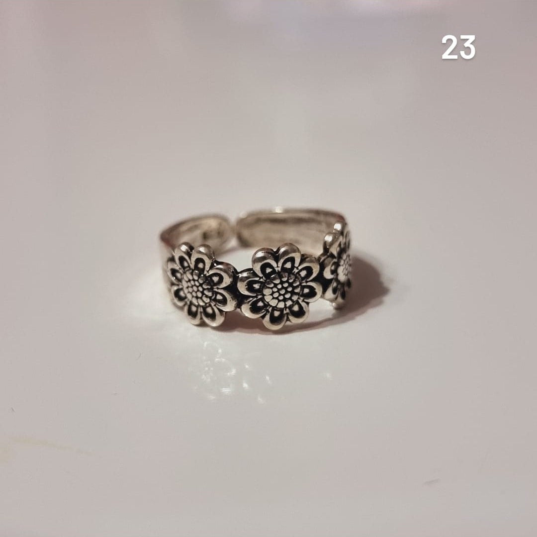 Anillo midi flores