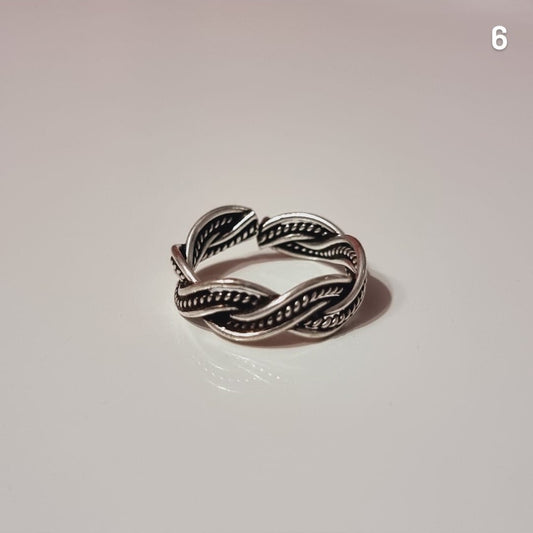 Anillo midi trenzado