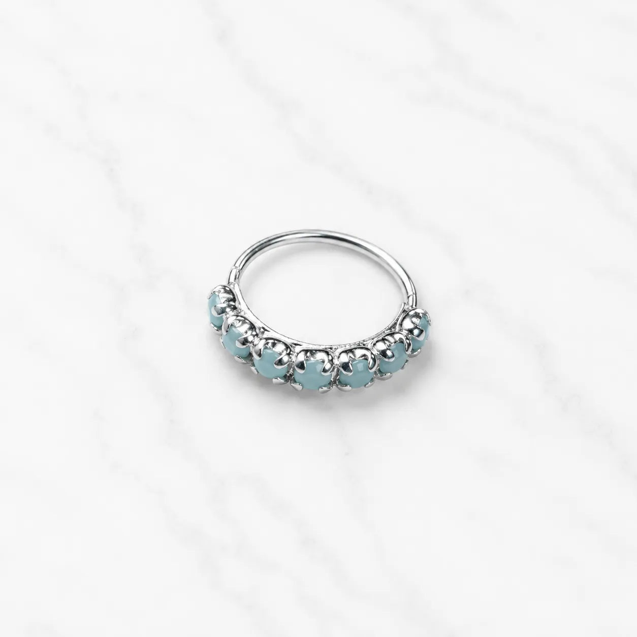 Argolla piercing nariz microcircón celeste 8mm