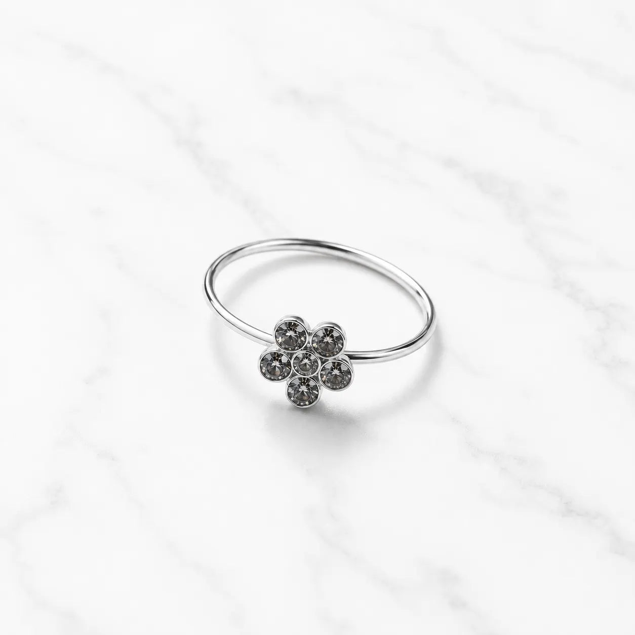 Argolla piercing nariz flor circón 10mm