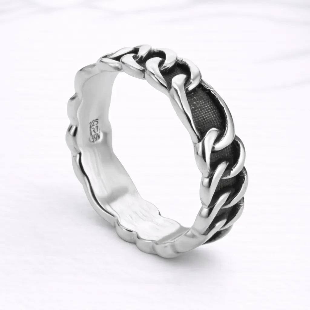 Anillo eslabones envejecidos