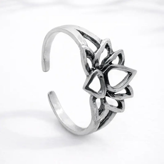 Anillo midi flor de loto
