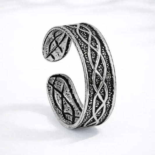 Anillo midi diseño espiga
