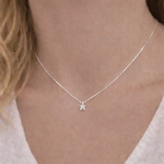Collar punto luz estrella circon
